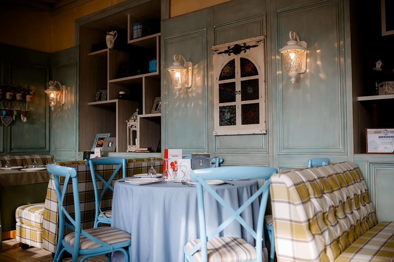 Park Hotel Karaganda Ngoại thất bức ảnh